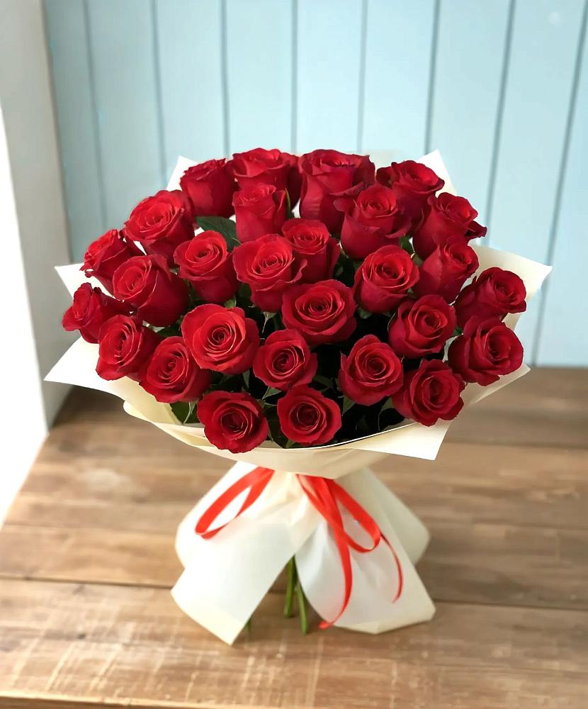 Букет 29 Красных роз в Хоринске