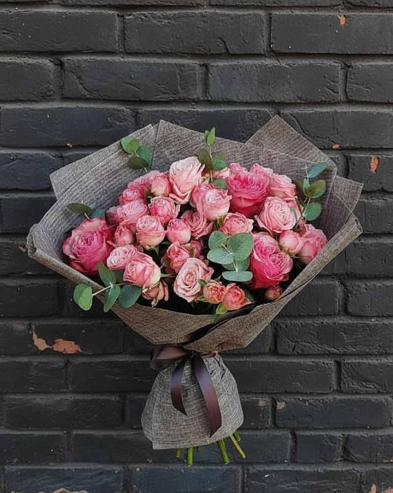 Букет цветов из: Розы в Хоринске