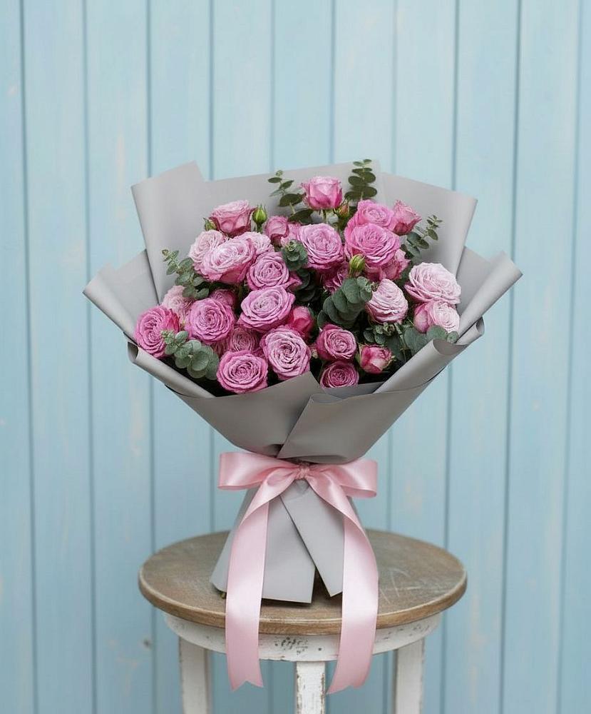 Букет цветов из: Розы в Хоринске