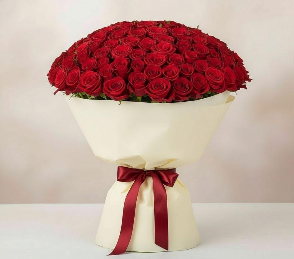 Букет 101 Красная роза Милано в Хоринске