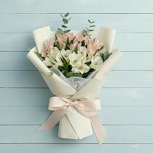 Букет цветов из:  Альстромерии #REPLACE_PRED# Хоринске