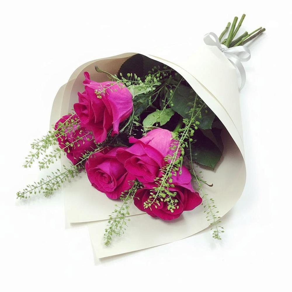 Букет цветов из: Розы в Хоринске