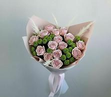 Букет цветов из:  Розы и Хризантемы в Хоринске